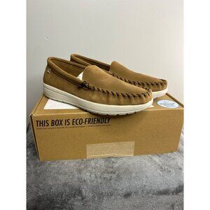 Minnetonka Men's Discover Classic Slip On Loafer comfort sz 8 dusty brown NIB